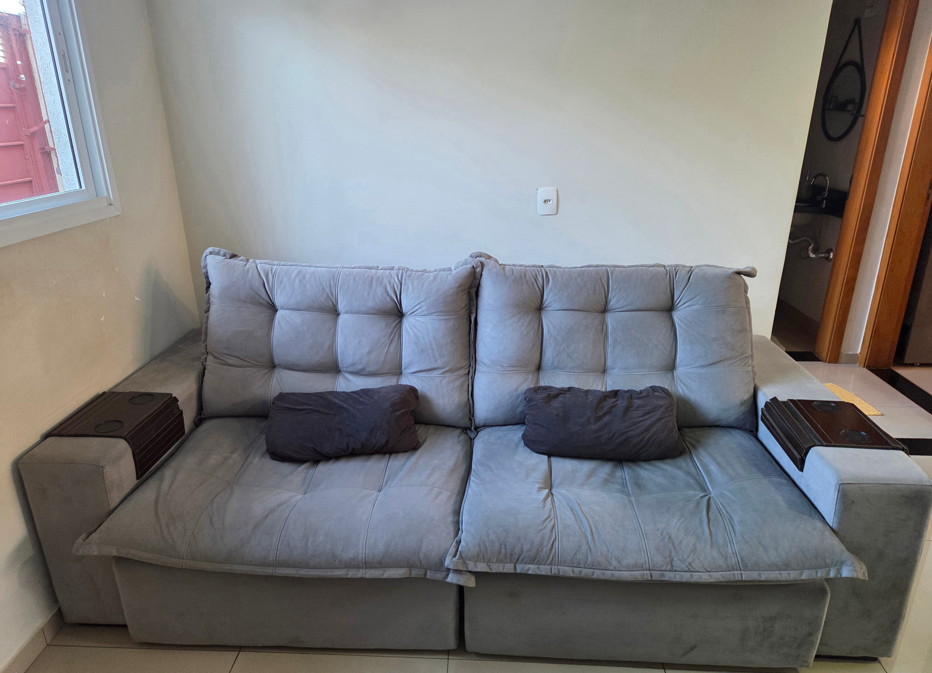 Sofá Retrátil e Reclinável 2,50m – 3/4 Lugares