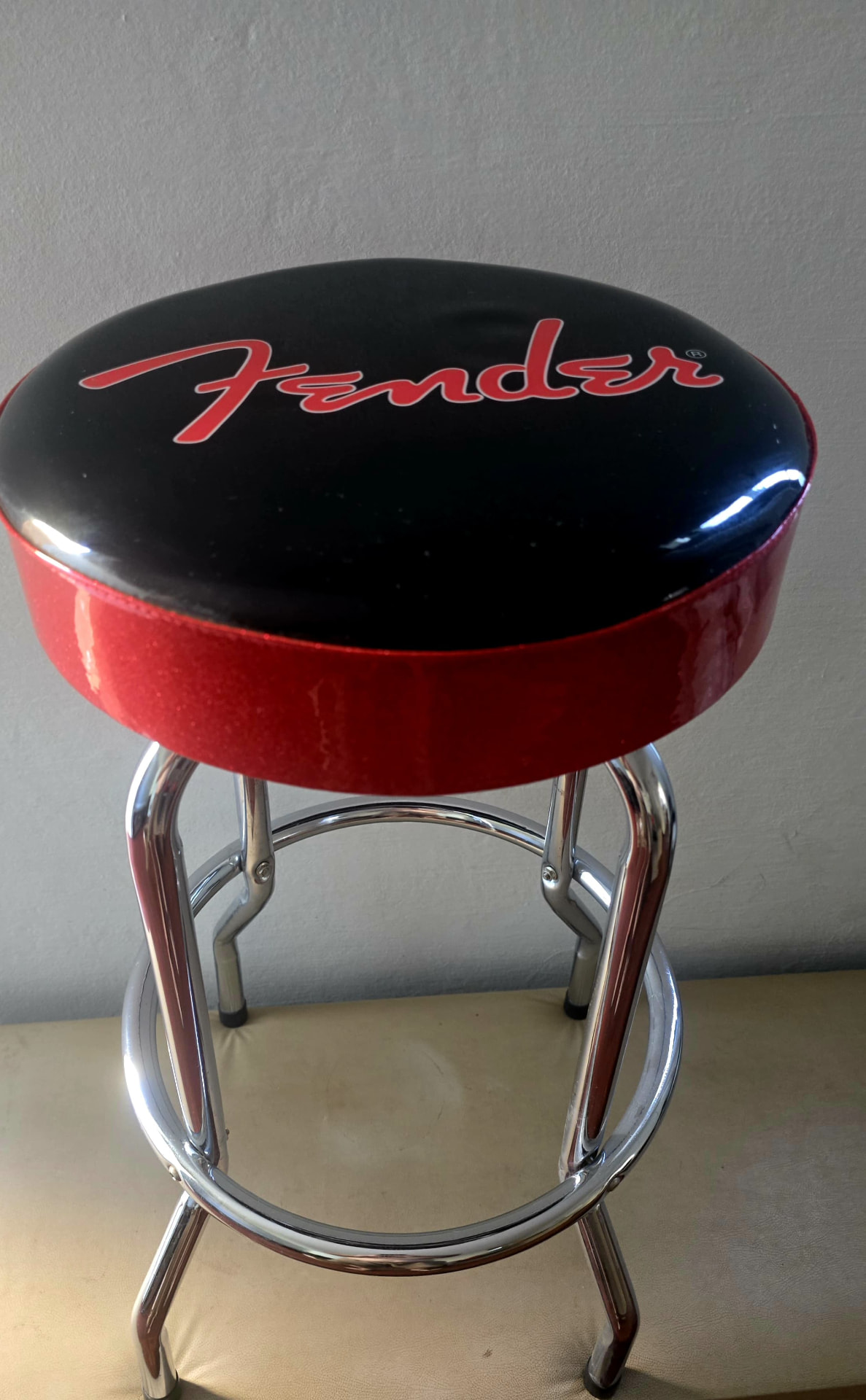 Banquetas Fender Red Sparkle 30" (72cm) Giratórias — Ideal Área Gourmet/Bar/Estúdio